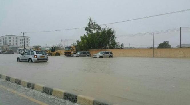 ciclonul mekunu a ucis doua persoane in oman