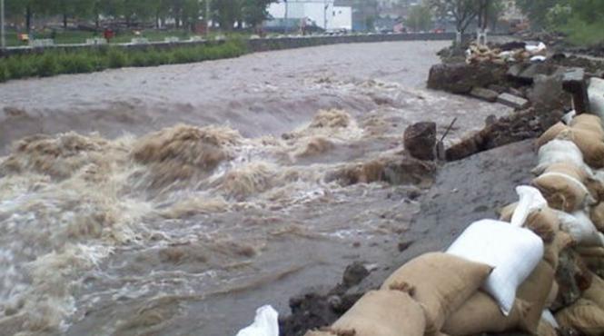 atentionari de inundatii pentru rauri din vestul si sud vestul tarii in urma ploilor