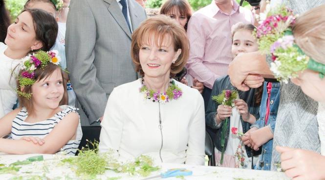 copiii sprijiniti de fundatia principesa margareta sunt sarbatoriti la palatul elisabeta