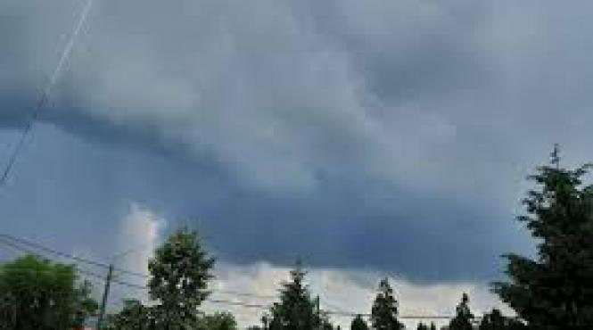 cod portocaliu de furtuni si vijelii in localitati din judetele bistrita nasaud salaj si botosani