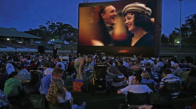 au inceput zilele filmului de umor la gradina de vara a cinematografului capitol