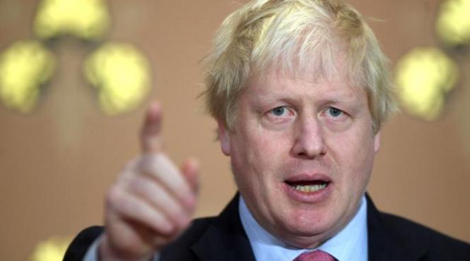 marea britanie ministrul de externe boris johnson se pronunta pentru un brexit complet
