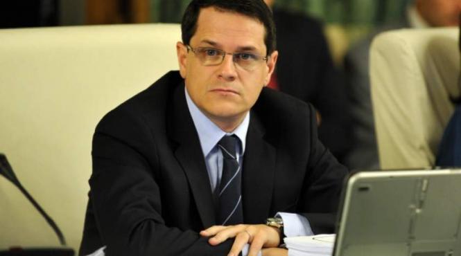 sri eduard hellvig ii asigura pe cetateni de neimplicare in jocuri de putere
