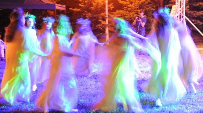 galerie foto noaptea de sanziene