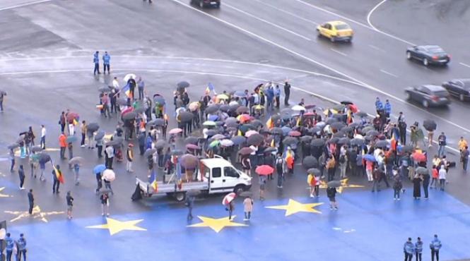 o noua zi de proteste in piata victoriei liberalii s au alaturat manifestantilor