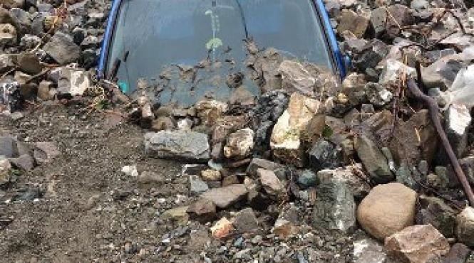 bilantul ploilor abundente 60 de localitati afectate de ploi sute de curti si zeci de locuinte inundate masini blocate si persoane evacuate