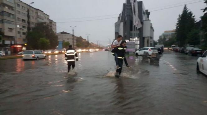 municipiul botosani paralizat in urma ploii torentiale