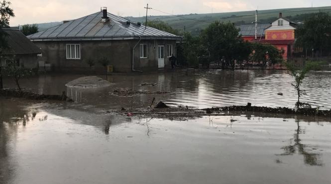 dezastrele de acum pot fi doar inceputul romania in zona cea mai expusa la cicloane
