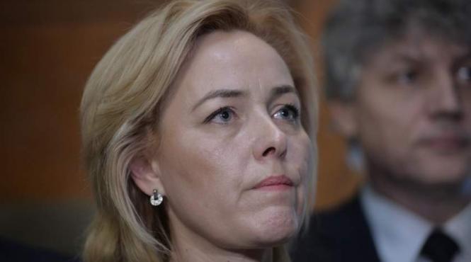 sotul ministrului afacerilor interne carmen dan a decedat