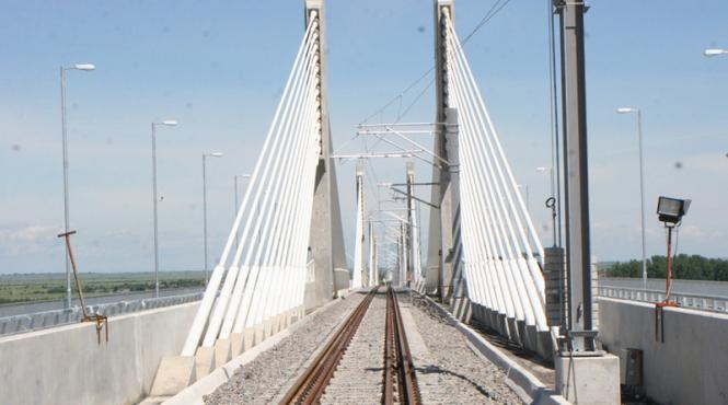 atentie soferi circulatia va fi intrerupta miercuri pentru doua ore pe podul calafat vidin