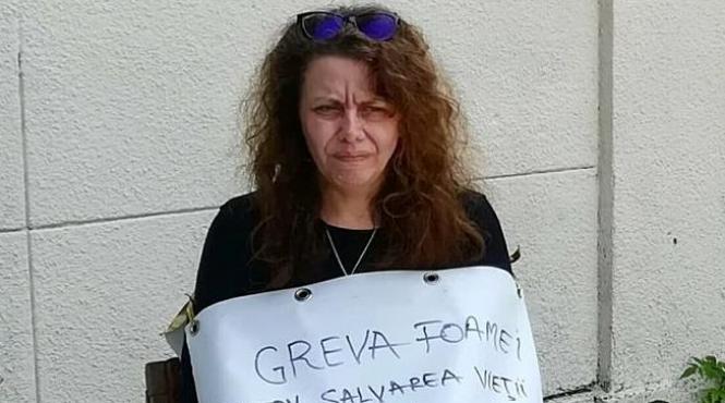 o romanca cere cu disperare ajutorul autoritatilor pentru a si recupera copilul de la sotul arab nici nu mi dau seama cum de mai traiesc
