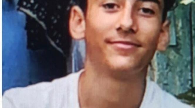 alerta dupa ce un adolescent a fost rapit de langa tatal sau copilul a fost dat in consemn la frotiera