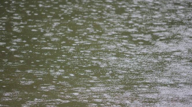 avertizare anm de ultima ora trei judete din vestul tarii sub cod galben de averse si vijelii sambata dimineata