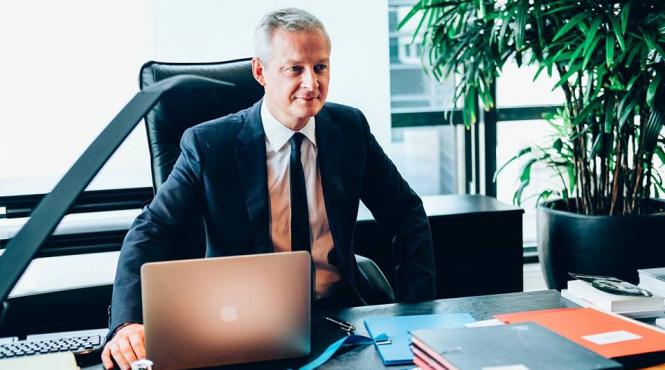 parisul acuza sua vor sa divizeze franta si germania