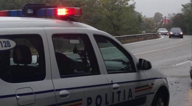trafic blocat pe dn1b dupa o coliziune intre un tir si un autoturism