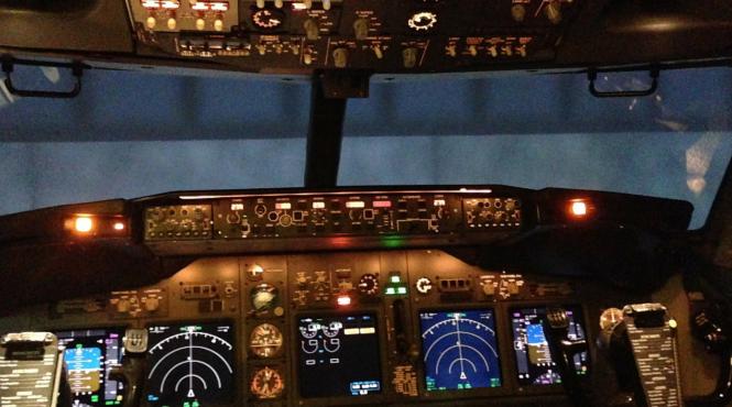 guvernul a aprobat construirea unui centru de instruire pentru piloti echipat cu simulator de zbor boeing 737