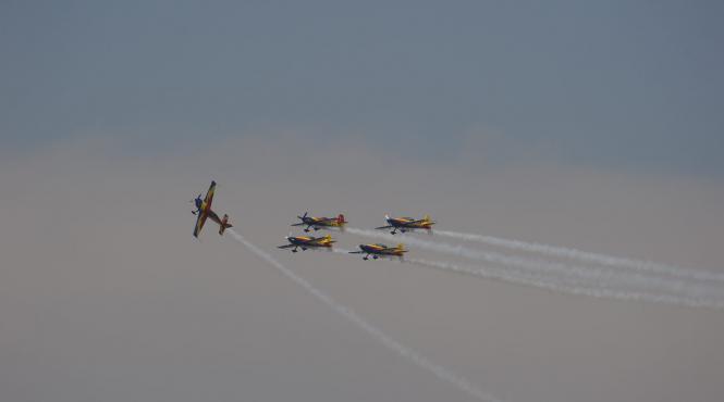 show total cu avioane supersonice