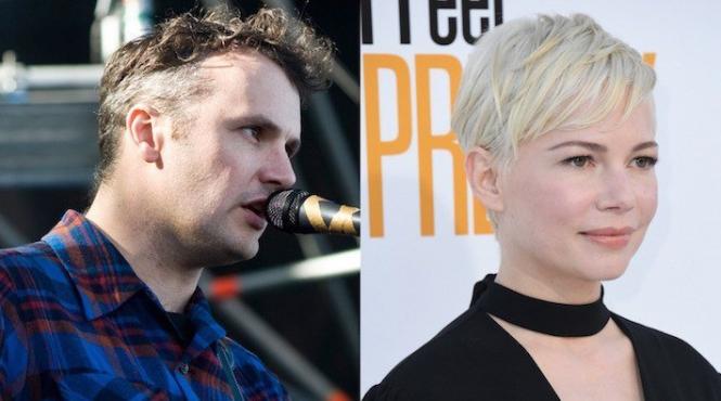 actrita michelle williams s a casatorit cu cantautorul phil elverum