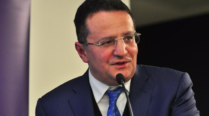 ambasadorul maior se discuta un acord cu compania bell helicopters