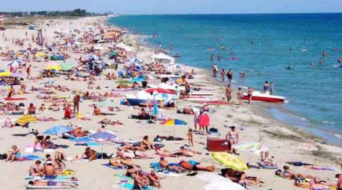 guvernul va adopta un act normativ privind garantarea pachetelor de servicii turistice in concordanta cu directiva europeana