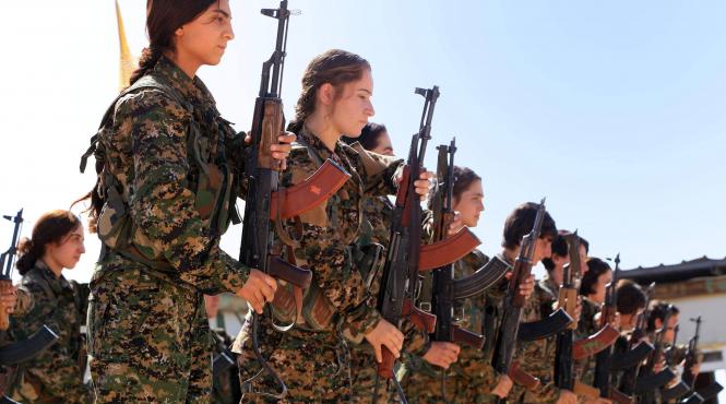 militiile kurde recruteaza copii din taberele de persoane stramutate