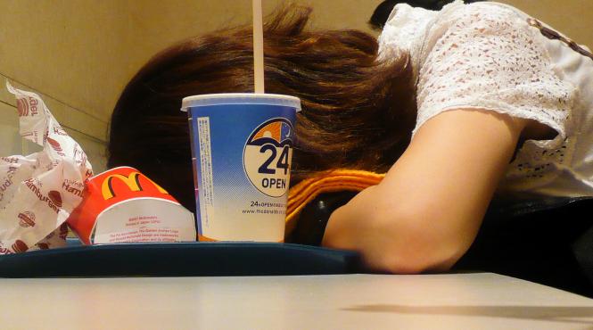 povestea mcrefugiatilor din hong kong