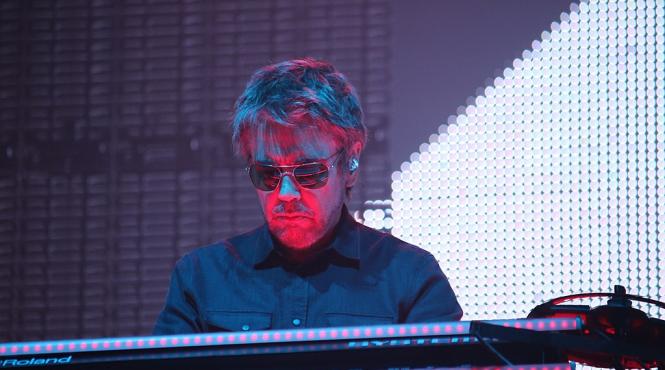 jean michel jarre isi cauta dreptatea la cedo