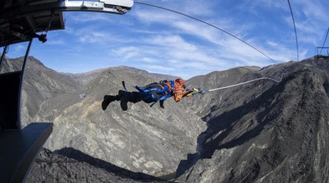 video practicantii sporturilor extreme au parte de o noua distractie