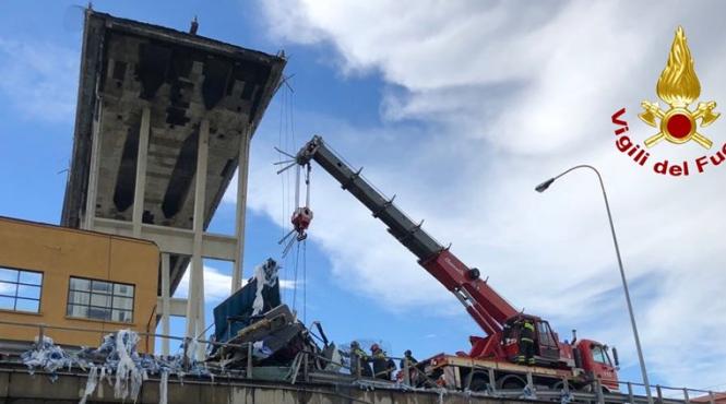 pr bu irea viaductului morandi inca 10 20 de persoane disparute