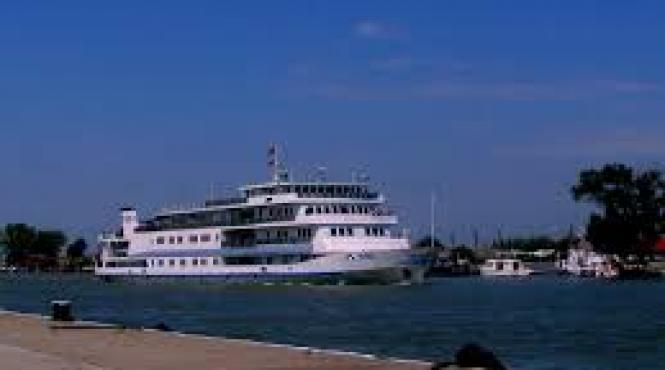 rusia va deschide o linie de ferry boat intre crimeea si turcia