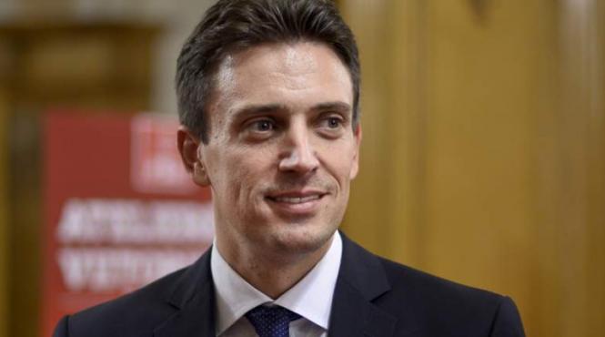 catalin ivan anunta lansarea petitiei prin care se cere excluderea psd din pes