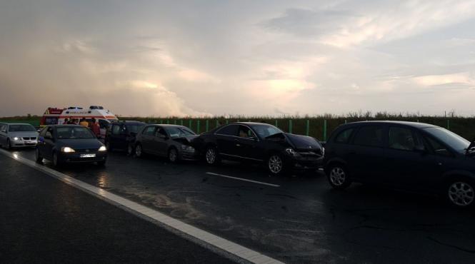 trafic ingreunat pe a2 pe sensul catre litoral in urma producerii unor accidente rutiere