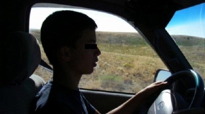 un adolescent din galati este cercetat penal dupa ce a fost prins la volan fara permis de conducere