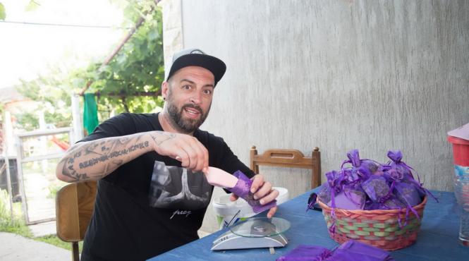 calculele alarmante facute de nea marin dupa petrecerea greceasca organizata de crbl