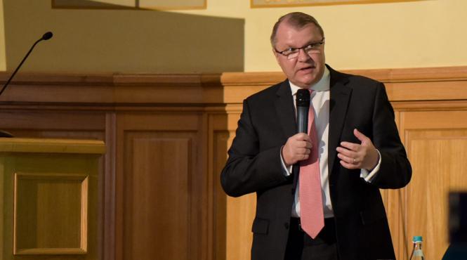 boala care le mananca femeilor 10 ani din viata poliartrita reumatoida