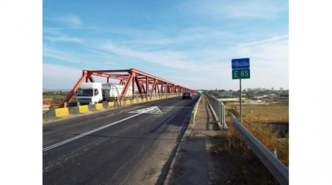 podul metalic de la maracineni se redeschide pe 30 august