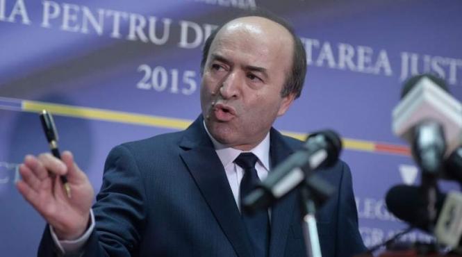 tudorel toader evaluarea lui augustin lazar nu poate fi considerata o forma de presiune