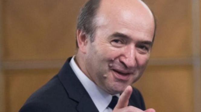 usr cere demisia lui tudorel toader