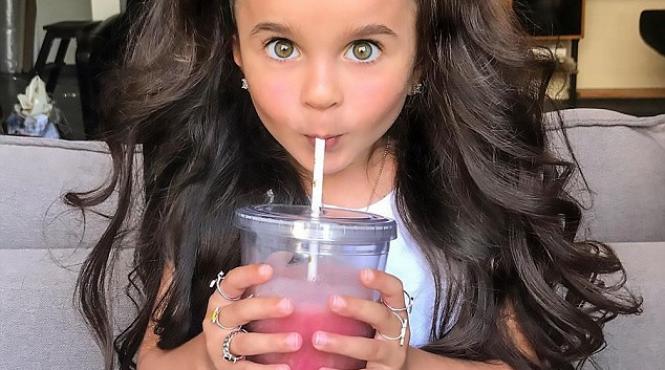 foto fetita care a cucerit internetul