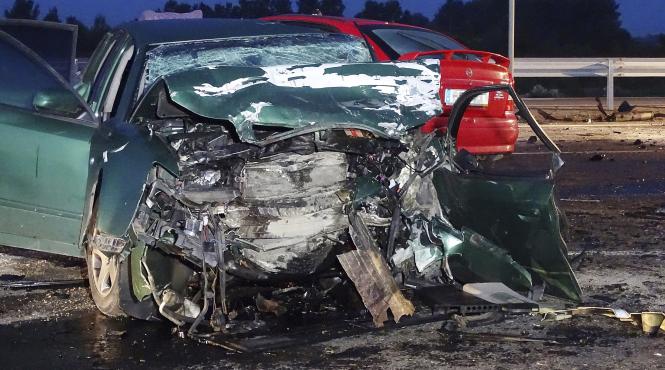 2 romani morti si alti 3 raniti intr un accident rutier ce a avut loc in ungaria