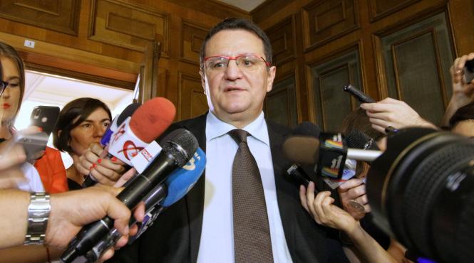 maior cere comisiei sri sa aduca dovezi pentru multiplele alegatii si sa i audieze pe dragnea si ponta
