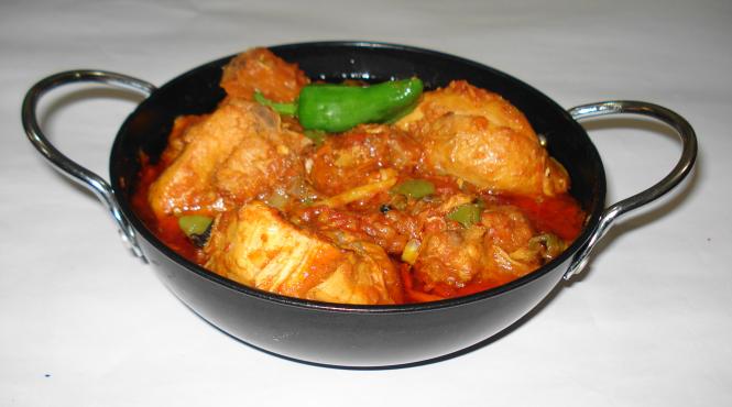 reteta zilei tocanita de pui cu bere