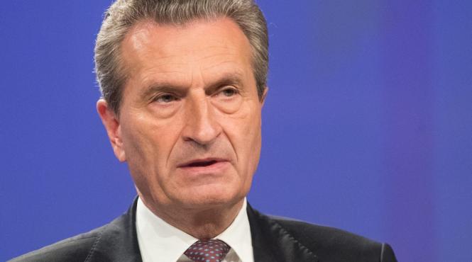 romania acuzata de comisarul oettinger