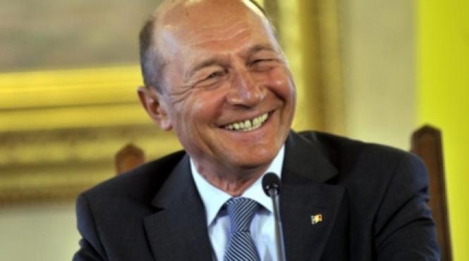 basescu opozitia daca este desteapta poate castiga in urma conflictului firea dragnea