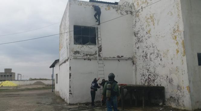 vrancea incendiu la fosta fabrica chimica marasesti