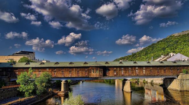 cea mai ieftina vacanta in strainatate circuitul de 100 de lei in 2 rate