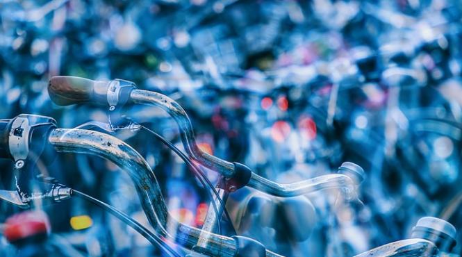 1000 de biciclisti intr un mars de protest impotriva administratiei firea