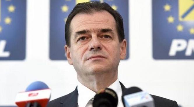 liberarii vor sa depuna motiuni de cenzura impotriva ministrilor finantelor si educatiei