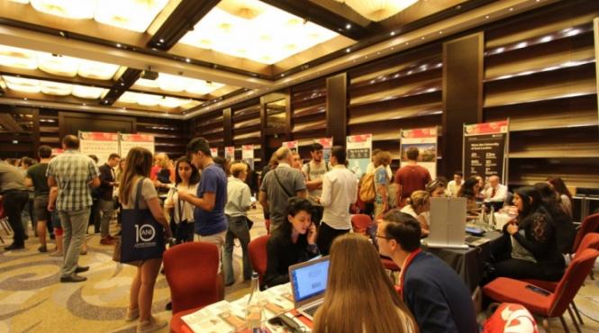 sute de institutii de invatamant de top din intreaga lume oferteaza la constanta