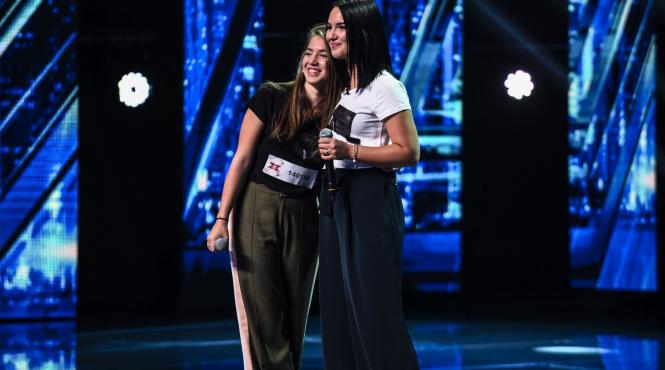 horia brenciu catre doua surori de pe scena x factor va e rusine de numele vostru